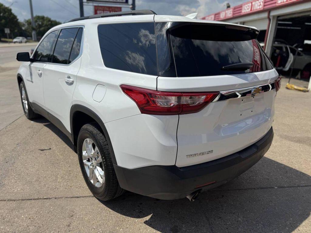 used 2020 Chevrolet Traverse car, priced at $16,495