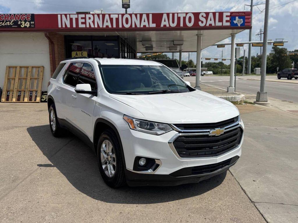used 2020 Chevrolet Traverse car, priced at $16,495