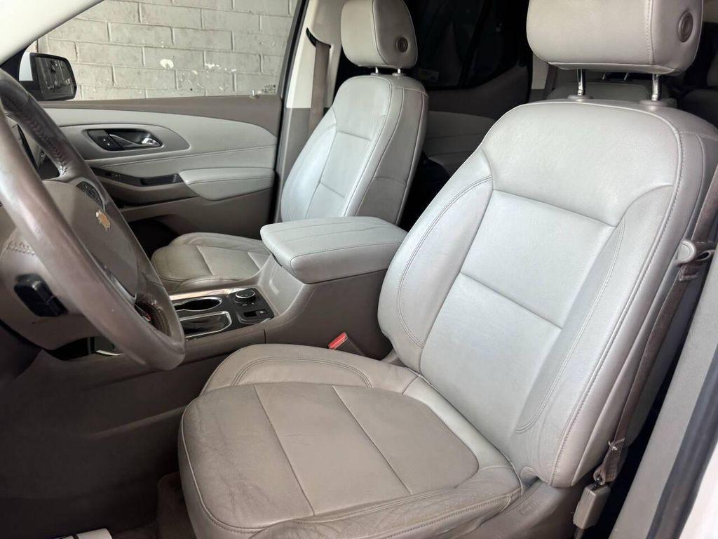 used 2020 Chevrolet Traverse car, priced at $16,495