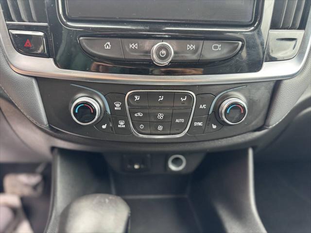 used 2021 Chevrolet Traverse car, priced at $22,995