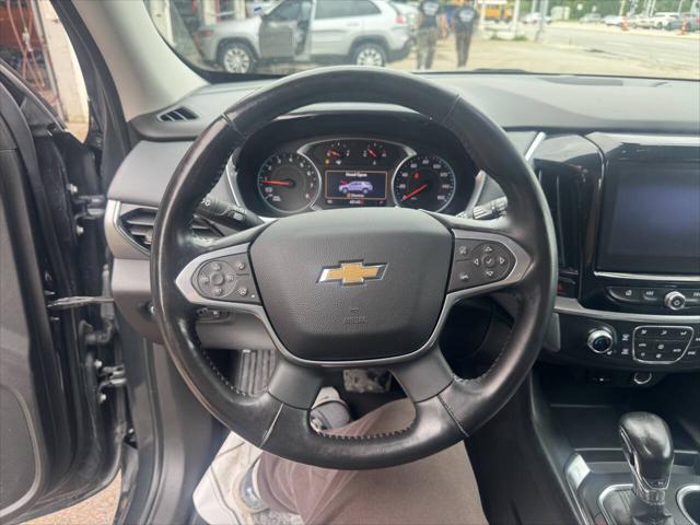 used 2021 Chevrolet Traverse car, priced at $22,995