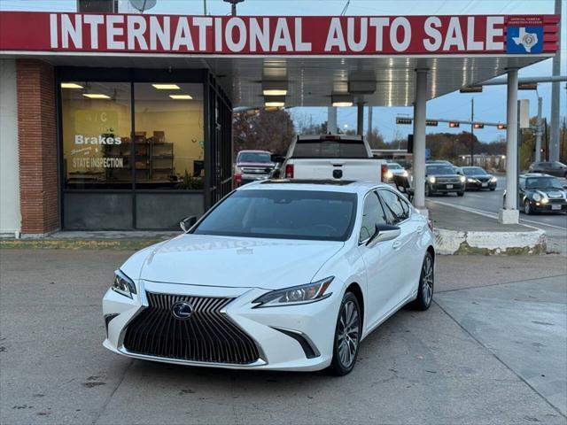 used 2019 Lexus ES 300h car, priced at $23,995