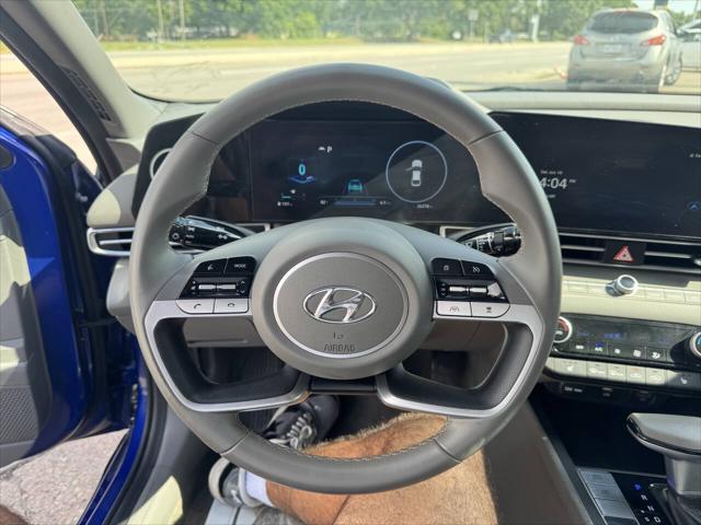 used 2023 Hyundai Elantra car, priced at $16,995