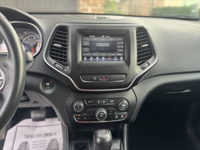 used 2019 Jeep Cherokee car, priced at $11,495