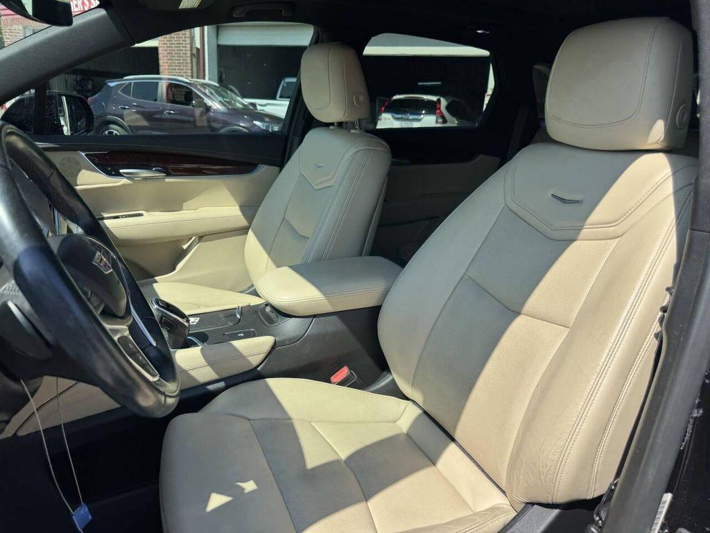 used 2019 Cadillac XT5 car, priced at $21,995