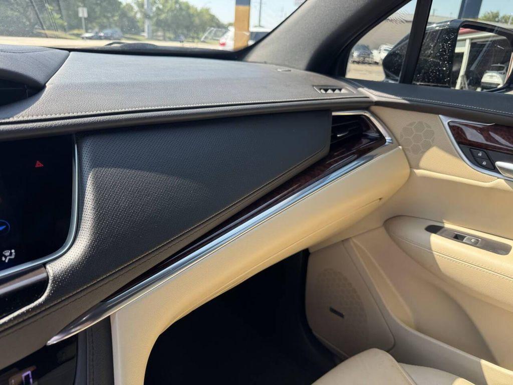 used 2019 Cadillac XT5 car, priced at $21,995