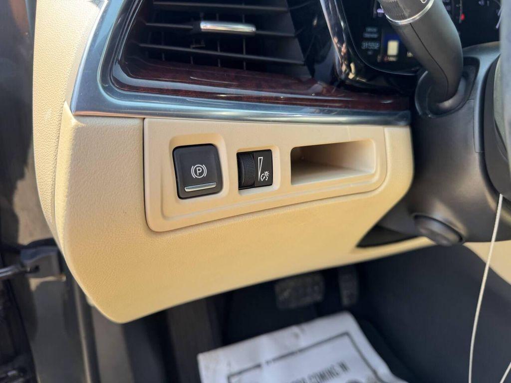 used 2019 Cadillac XT5 car, priced at $21,995