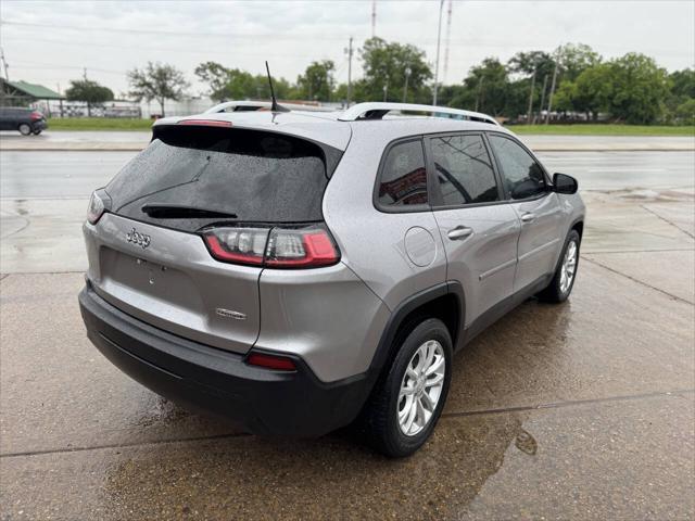 used 2021 Jeep Cherokee car, priced at $16,495