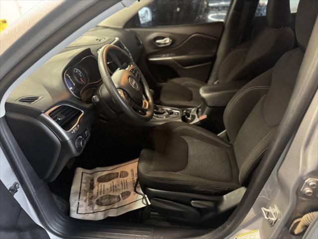 used 2021 Jeep Cherokee car, priced at $16,495