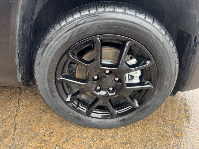 used 2020 Jeep Renegade car, priced at $13,995