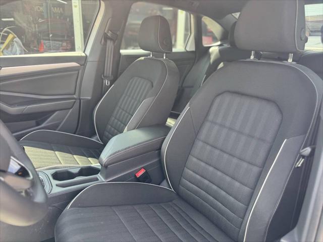 used 2024 Volkswagen Jetta car, priced at $19,995
