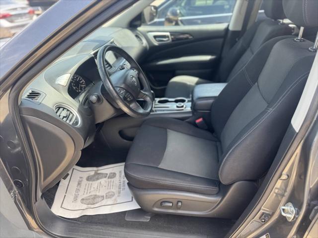 used 2019 Nissan Pathfinder car, priced at $15,495