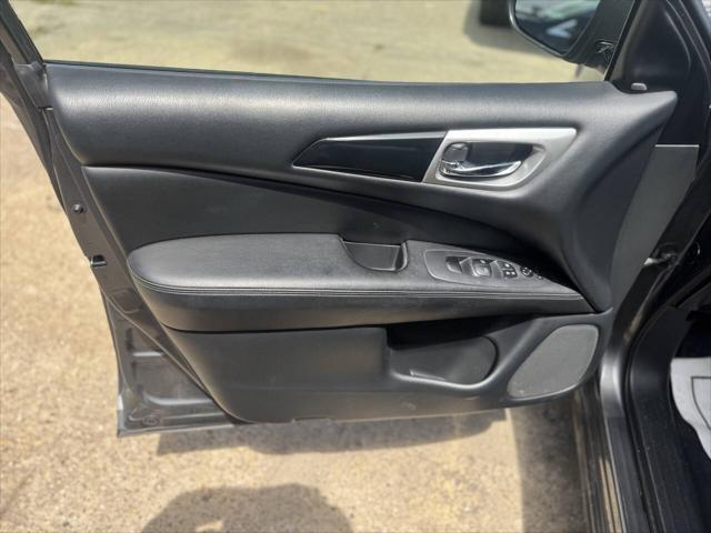 used 2019 Nissan Pathfinder car, priced at $15,495