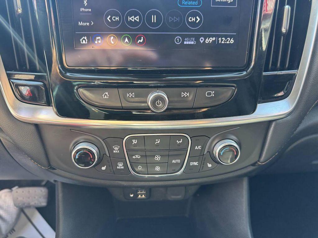 used 2021 Chevrolet Traverse car, priced at $17,995