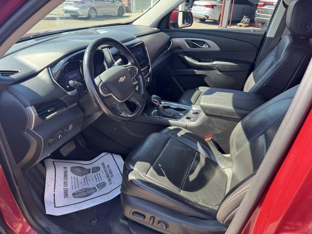 used 2021 Chevrolet Traverse car, priced at $17,995