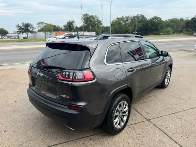 used 2022 Jeep Cherokee car, priced at $17,495