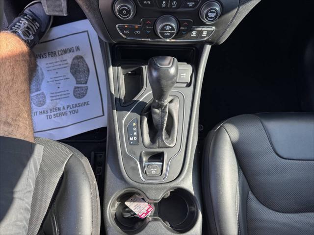 used 2022 Jeep Cherokee car, priced at $16,995