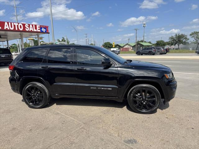 used 2018 Jeep Grand Cherokee car, priced at $17,995
