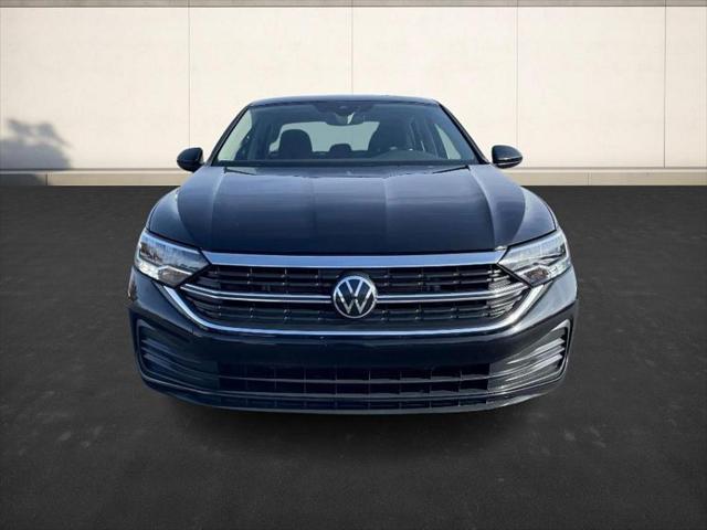 used 2024 Volkswagen Jetta car