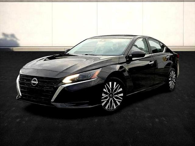 used 2024 Nissan Altima car, priced at $21,800