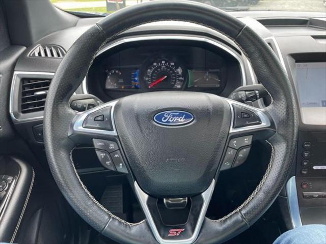 used 2020 Ford Edge car, priced at $26,900