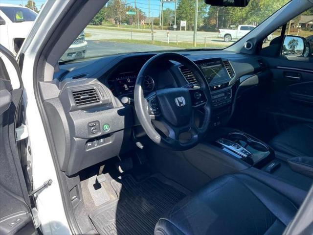 used 2021 Honda Pilot car, priced at $25,900