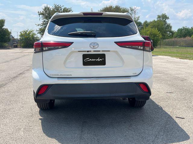 used 2020 Toyota Highlander car, priced at $22,922