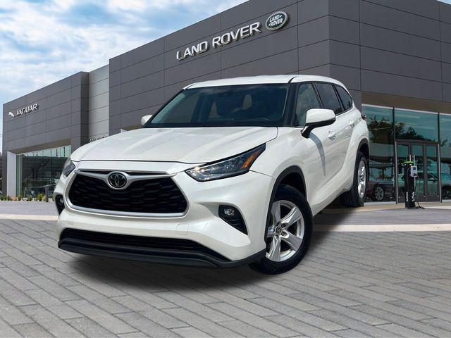 used 2020 Toyota Highlander car, priced at $22,922