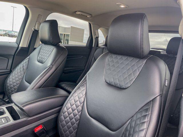 used 2023 Ford Edge car, priced at $27,900