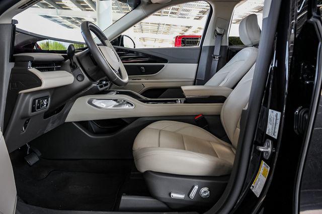 used 2024 Lincoln Nautilus car, priced at $50,379