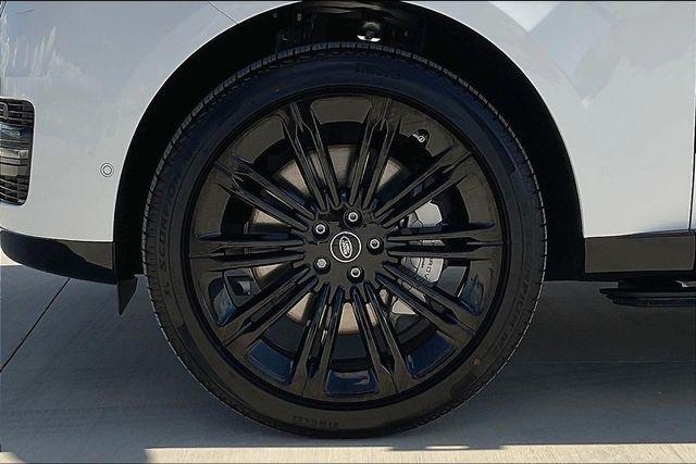 new 2025 Land Rover Range Rover car, priced at $159,100