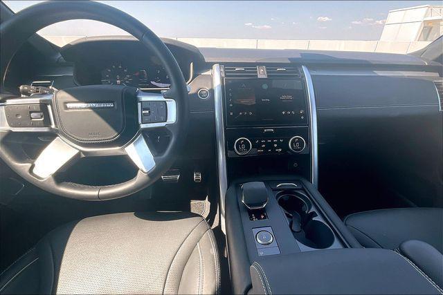 used 2024 Land Rover Discovery car, priced at $60,996