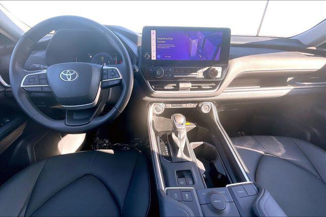 used 2025 Toyota Grand Highlander car, priced at $42,922