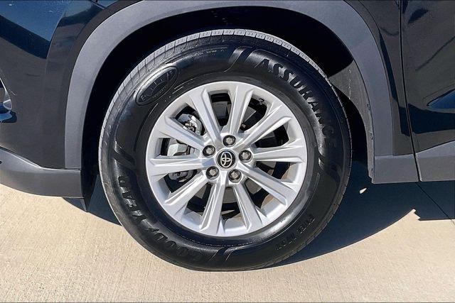 used 2025 Toyota Grand Highlander car, priced at $42,922