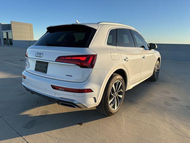 used 2022 Audi Q5 car, priced at $27,900