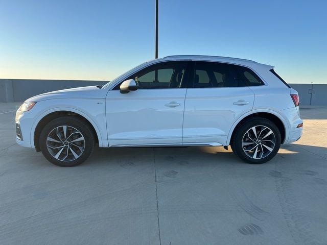 used 2022 Audi Q5 car, priced at $27,900