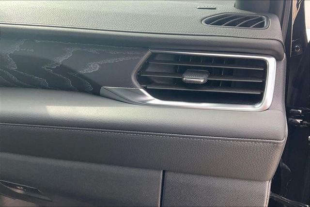 used 2024 GMC Yukon car, priced at $68,988