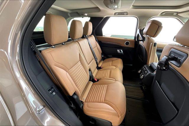new 2025 Land Rover Discovery car, priced at $83,268