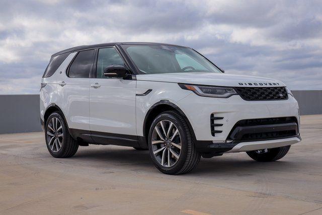 new 2025 Land Rover Discovery car, priced at $70,543