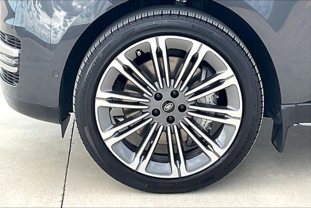 new 2025 Land Rover Range Rover car, priced at $143,665