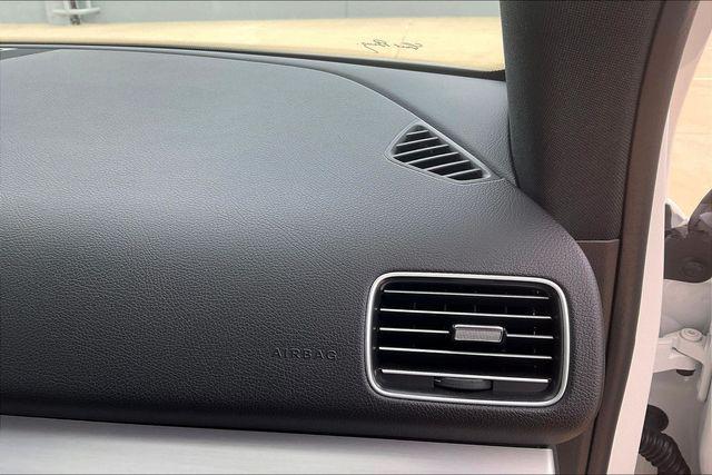 used 2024 Mercedes-Benz GLE 450 Plug-In Hybrid car, priced at $54,970