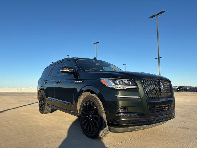 used 2022 Lincoln Navigator car, priced at $59,900