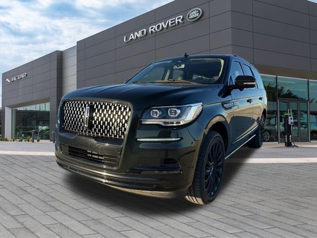 used 2022 Lincoln Navigator car, priced at $59,900