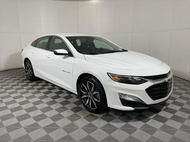 new 2025 Chevrolet Malibu car, priced at $25,557