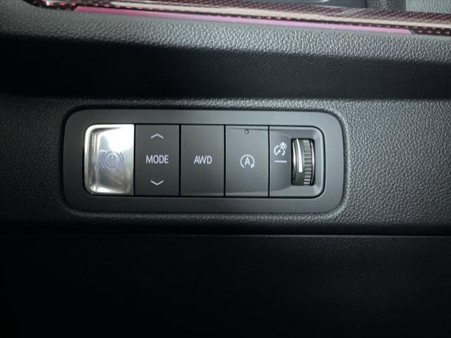 used 2024 Chevrolet Traverse car, priced at $55,000