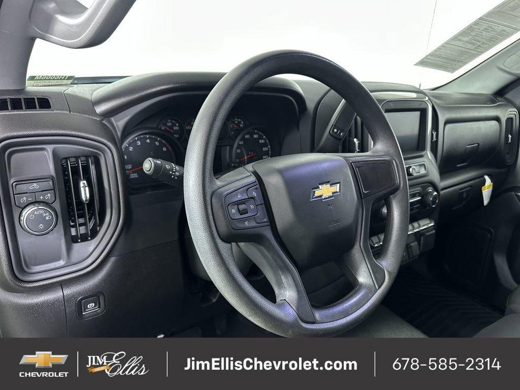 used 2024 Chevrolet Silverado 1500 car, priced at $32,804