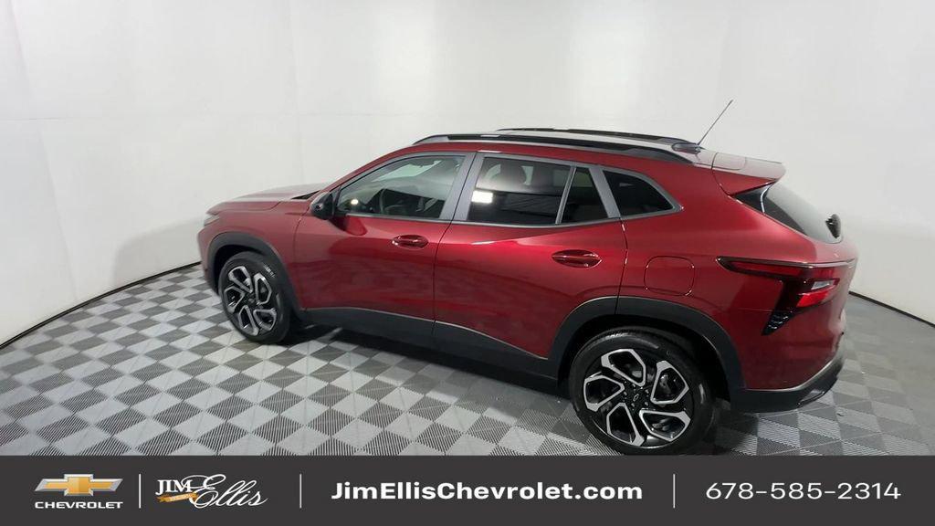 used 2024 Chevrolet Trax car, priced at $23,410