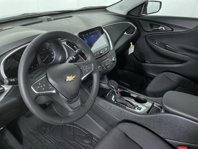 new 2024 Chevrolet Malibu car, priced at $23,065