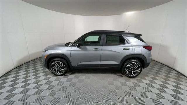 new 2025 Chevrolet TrailBlazer car, priced at $33,600