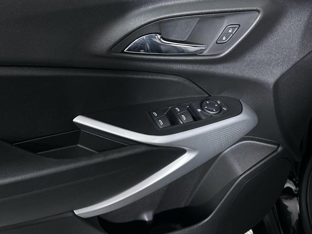 new 2026 Chevrolet Trax car, priced at $25,599